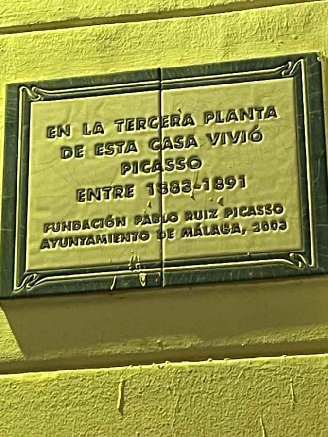 Picasso's Tres Puertas 4 Bedrooms Leilighet *